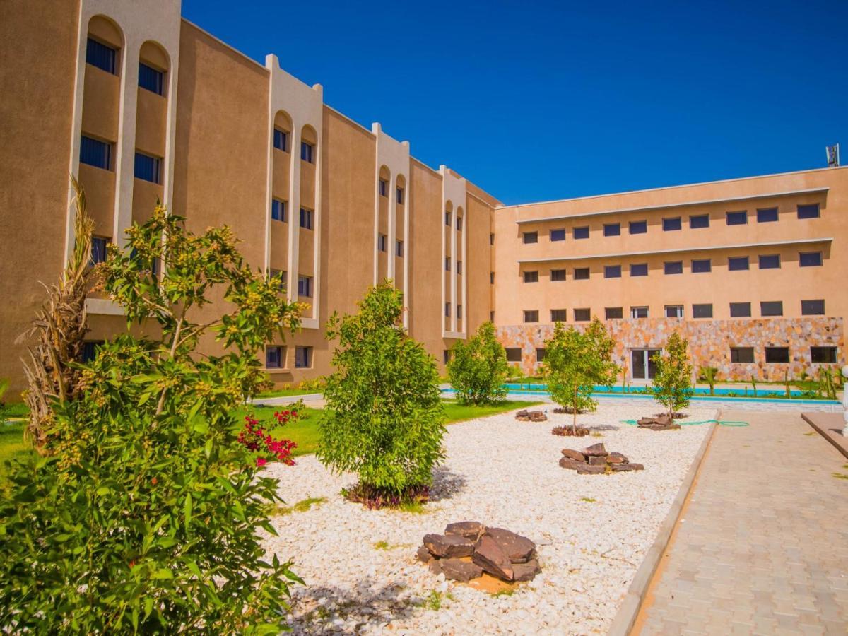 Hotel Monotel Dar El Barka Nouakchott Dış mekan fotoğraf