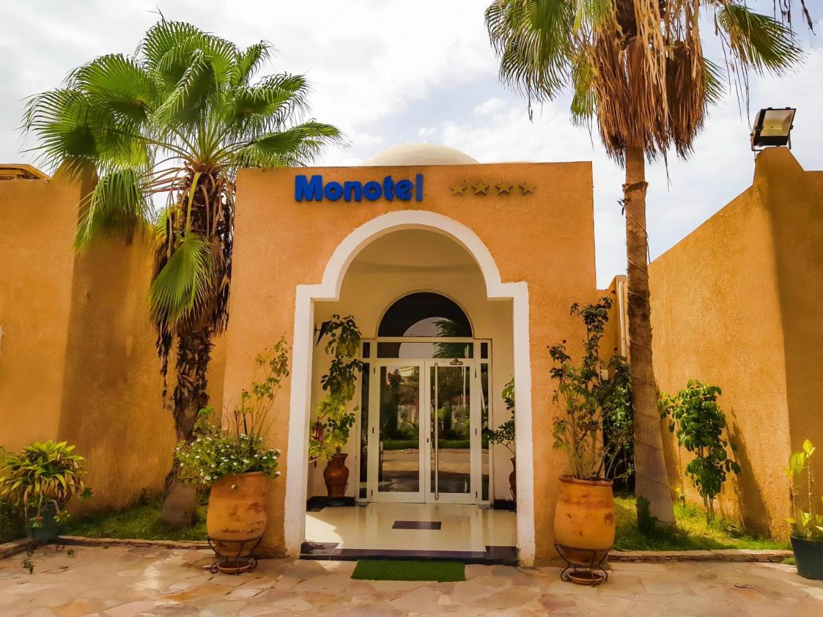 Hotel Monotel Dar El Barka Nouakchott Dış mekan fotoğraf